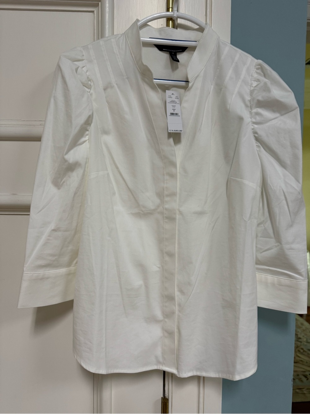 WHBM White Puff Sleeve Poplin Blouse size 8. NWT